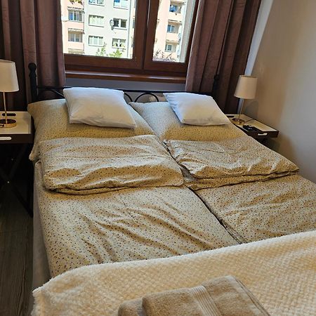 Apartamenty Luna A-B 格雷菲采 外观 照片